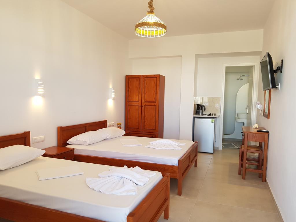 Atlantida Hotel กูโฟนีเซีย ภายนอก รูปภาพ